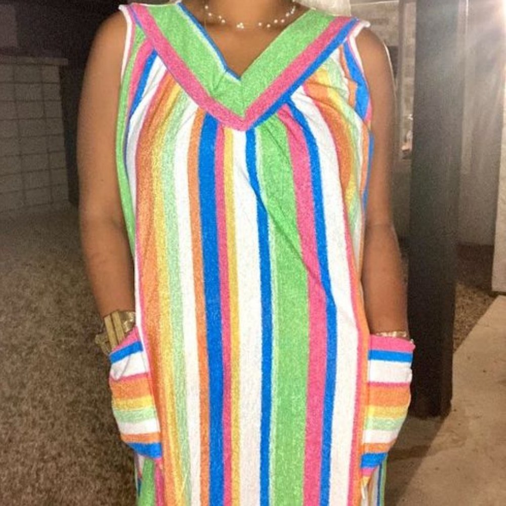 60's Rainbow Midi Shift Dress/House Dress Med.